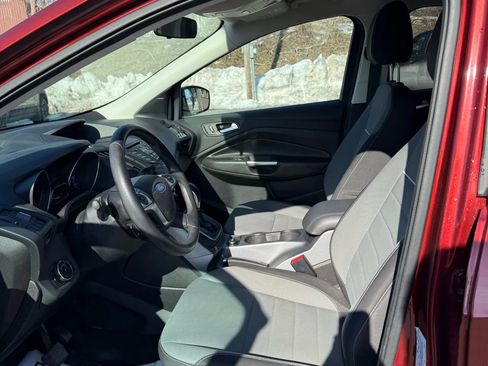 Used 2014 Ford Escape SE image 10