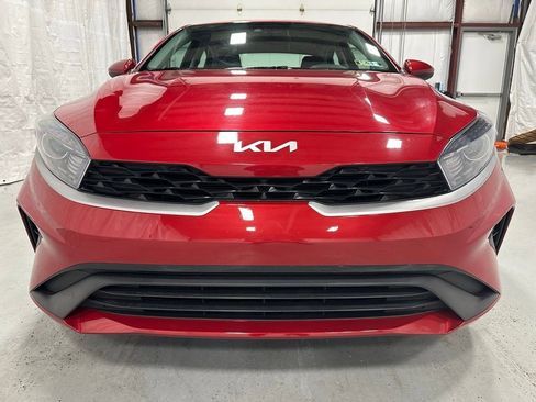 Used 2024 Kia Forte LXS image 2