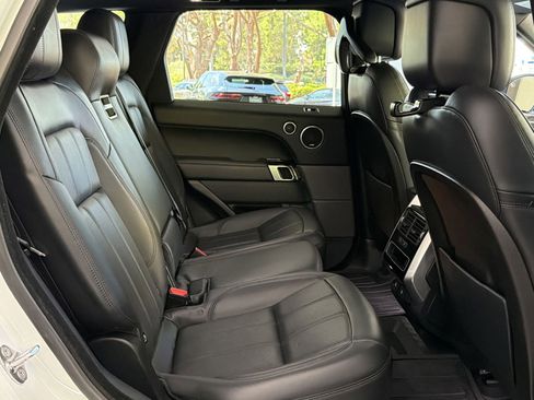 Used 2019 Land Rover Range Rover Sport HSE AWD/4WD image 30
