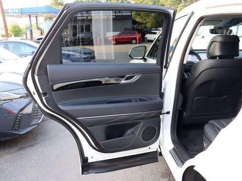 Used 2025 Genesis GV80 2.5T Standard AWD/4WD image 26