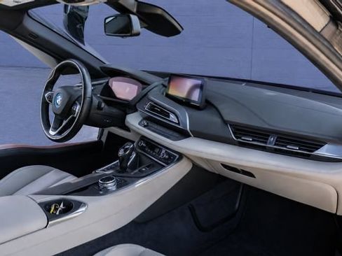 Used 2014 BMW i8 AWD/4WD image 13