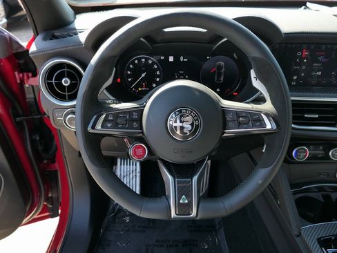 Used 2024 Alfa Romeo Stelvio Quadrifoglio w/ Active Assist Plus Package AWD/4WD image 17
