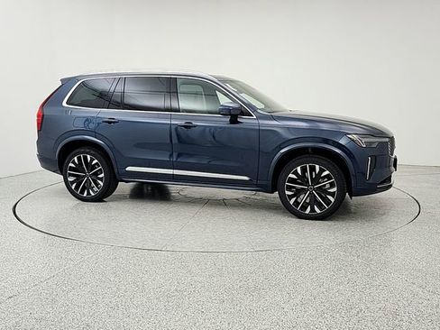 New 2026 Volvo XC90 T8 Plus w/ Protection Package Premier AWD/4WD image 3