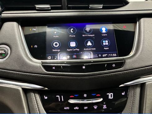 Used 2021 Cadillac XT5 Luxury w/ LPO, Floor Liner Package AWD/4WD image 14