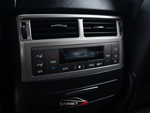 Used 2014 Lexus LX 570 4WD image 25