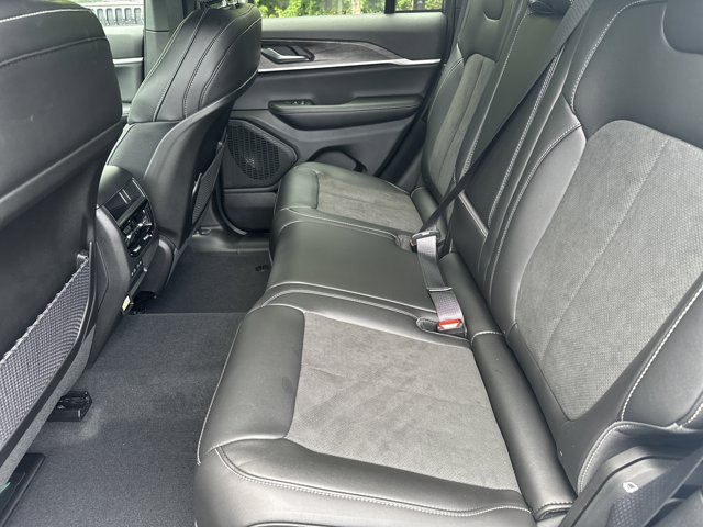 New 2026 Jeep Grand Cherokee Altitude RWD image 20