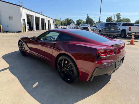 Used 2017 Chevrolet Corvette Stingray Coupe w/ 2LT Preferred Equipment Group RWD image 19