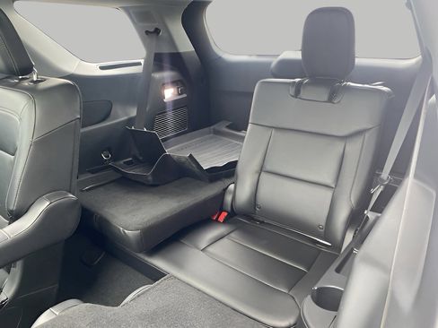Certified 2023 Ford Explorer Limited image 12