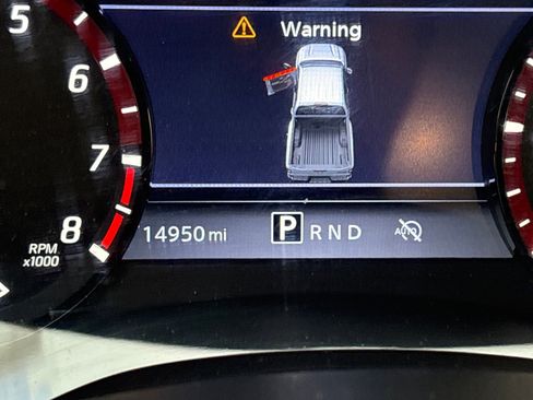 Used 2024 Nissan Frontier Pro-X w/ Pro Convenience Package image 17