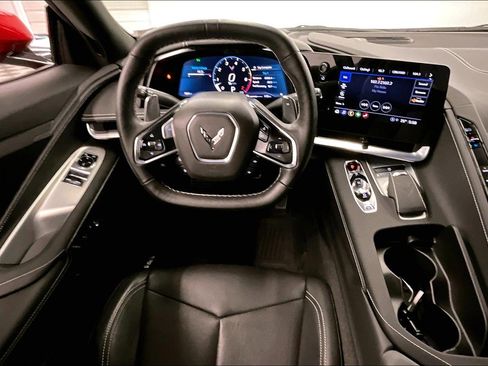 Used 2021 Chevrolet Corvette Stingray Coupe w/ 1LT RWD image 6