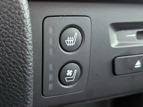 Used 2021 Honda Pilot Elite image 25