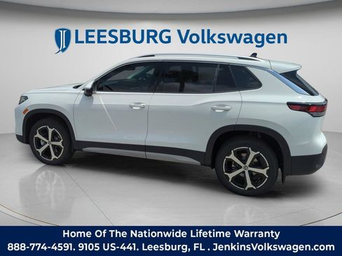 New 2026 Volkswagen Tiguan SE AWD/4WD image 10