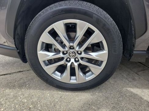 Certified 2023 Toyota RAV4 XLE Premium FWD image 38