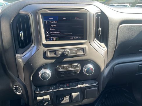 New 2026 GMC Sierra 2500 Pro w/ Convenience Package AWD/4WD image 21