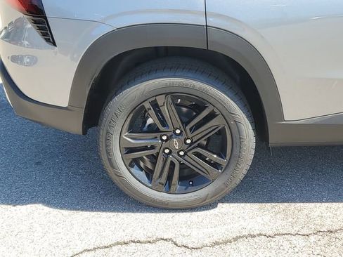 New 2026 Chevrolet Trax ACTIV w/ Driver Confidence Package FWD image 5