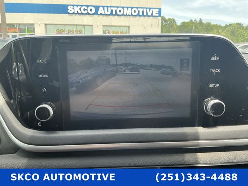 Used 2020 Hyundai Sonata SE FWD image 17