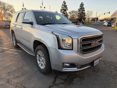 Used 2016 GMC Yukon SLT image 7