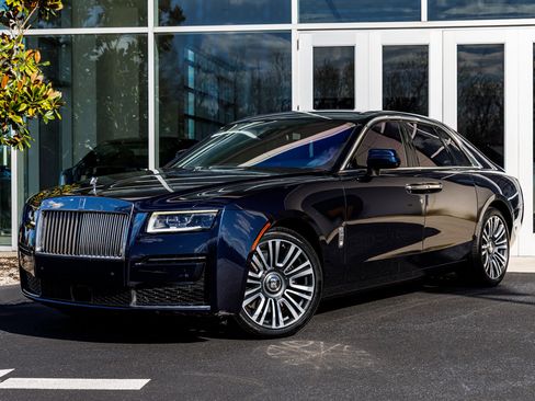 Certified 2023 Rolls-Royce Ghost image 1