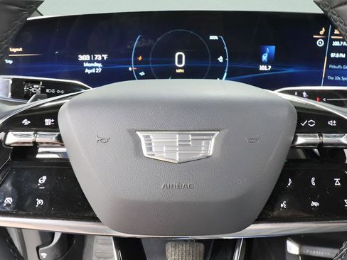 Used 2024 Cadillac Lyriq Sport AWD/4WD image 13
