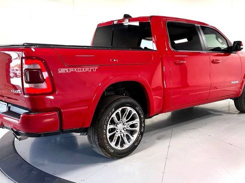 Used 2022 RAM 1500 Laramie AWD/4WD image 4