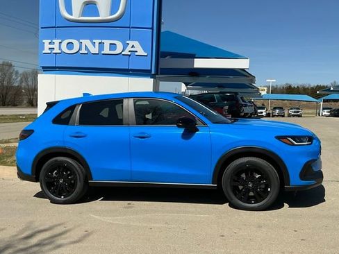 New 2026 Honda HR-V Sport image 2