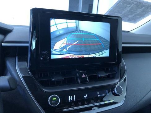 Certified 2025 Toyota Corolla LE image 26