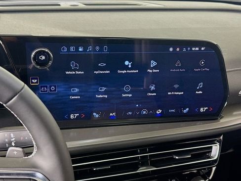 New 2026 Chevrolet Traverse LT w/ Sun and Wheel Package image 17