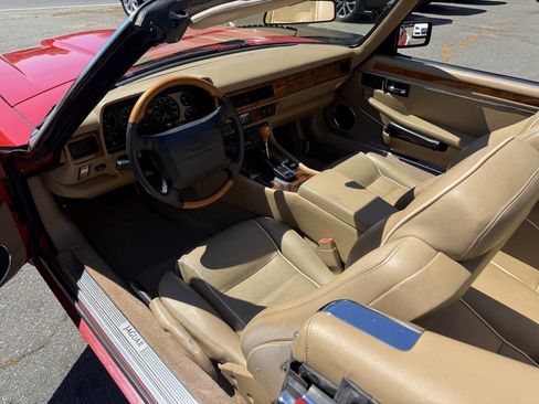 Used 1996 Jaguar XJS 4.0 Convertible image 10