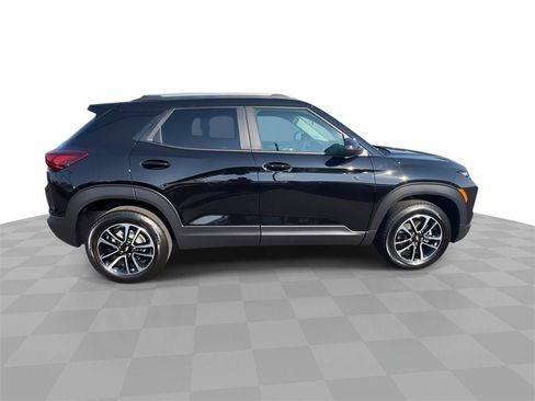 New 2026 Chevrolet TrailBlazer LT w/ Convenience Package image 9