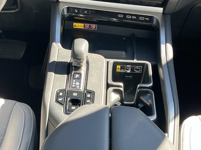 Used 2026 Lexus TX 350 AWD w/ Technology Package image 17