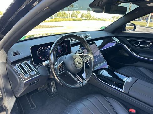 Used 2023 Mercedes-Benz S 500 S 500 image 12