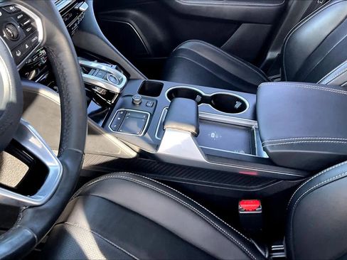 Used 2023 Acura MDX SH-AWD w/ Technology Package image 14