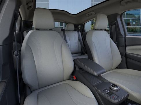 New 2024 Ford Mustang Mach-E Premium image 33