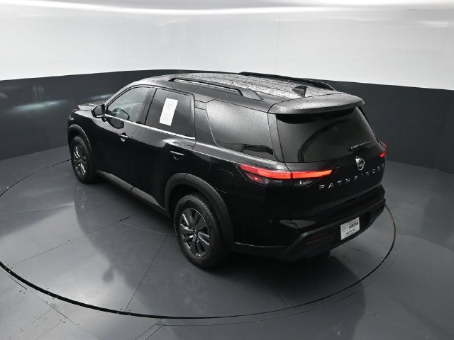 Certified 2025 Nissan Pathfinder SV FWD image 23