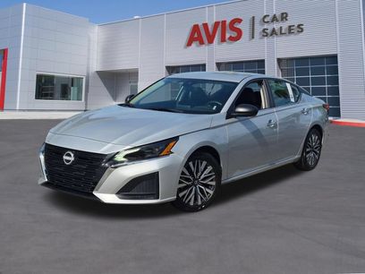 Used 2025 Nissan Altima 2.5 SV