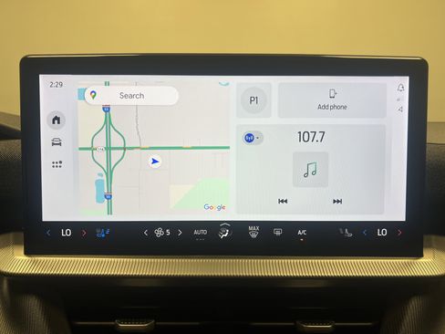 Used 2025 Ford Explorer ST image 23