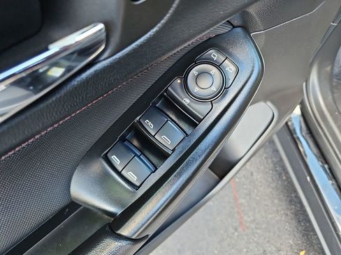 Used 2023 Chevrolet TrailBlazer RS image 27