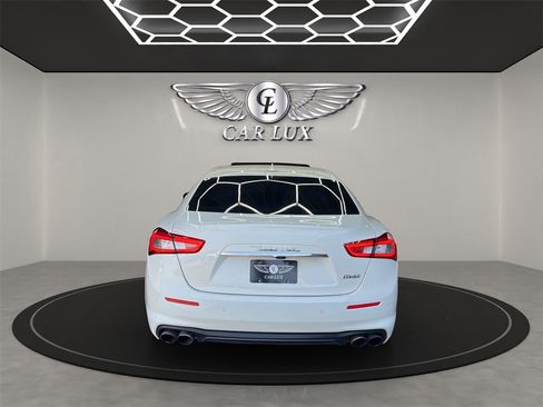 Used 2018 Maserati Ghibli image 5