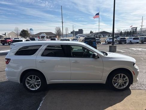 Used 2025 Dodge Durango GT image 9