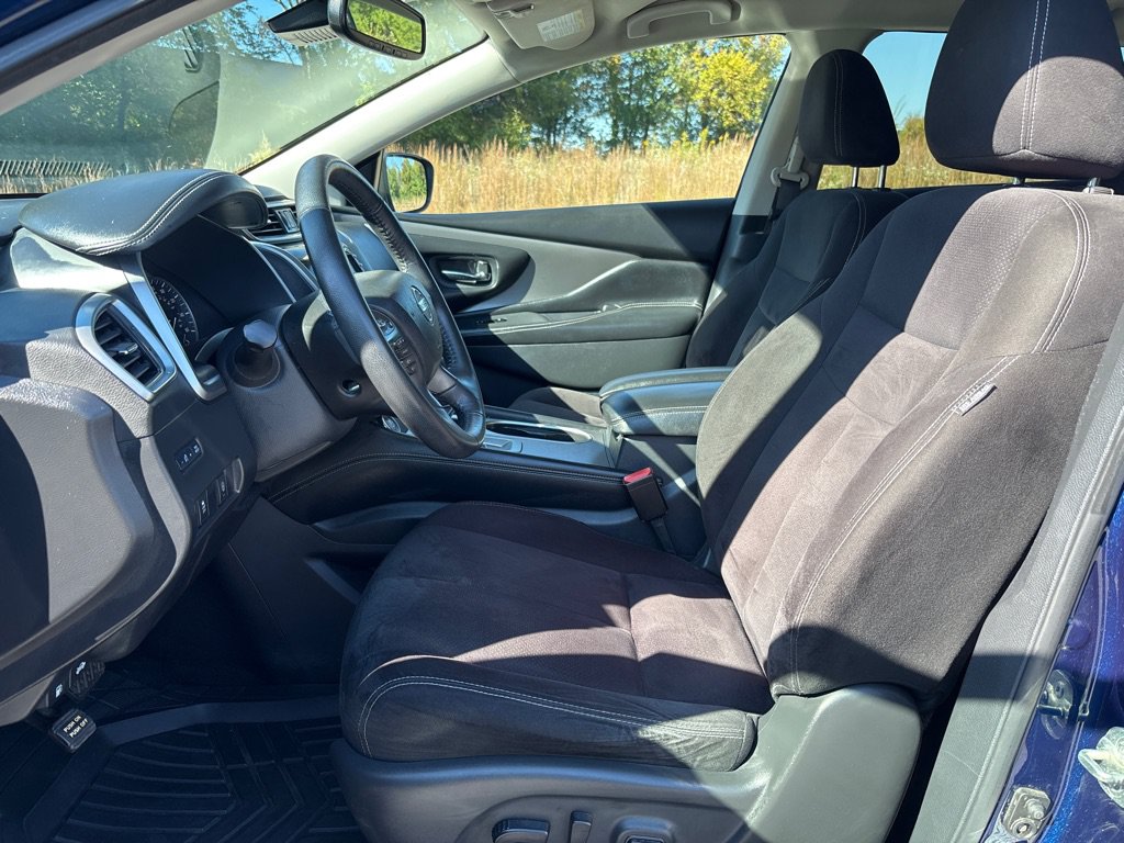 Used 2020 Nissan Murano SV AWD/4WD image 11