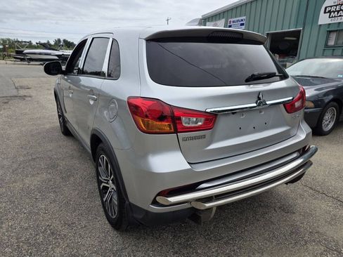 Used 2019 Mitsubishi Outlander Sport ES FWD image 12