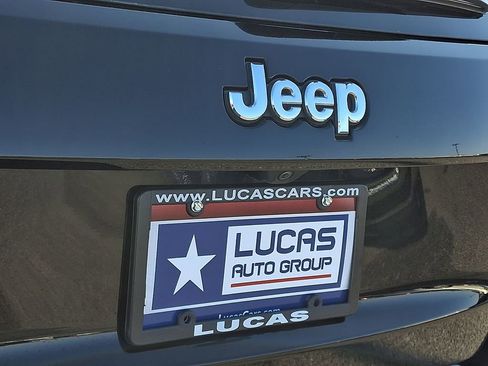 Used 2019 Jeep Grand Cherokee Limited image 32