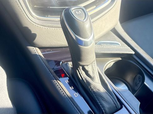 Used 2019 Cadillac CTS V w/ Carbon Fiber Package image 29