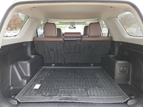 Used 2018 Toyota 4Runner Limited image 29