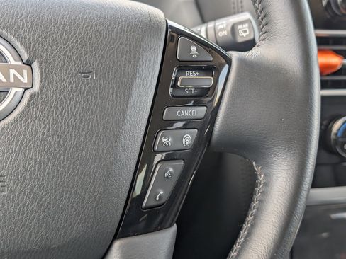 Used 2021 Nissan Armada SV w/ SV Appearance Package RWD image 17