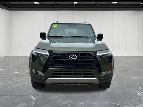 Used 2025 Lexus GX 550 image 14
