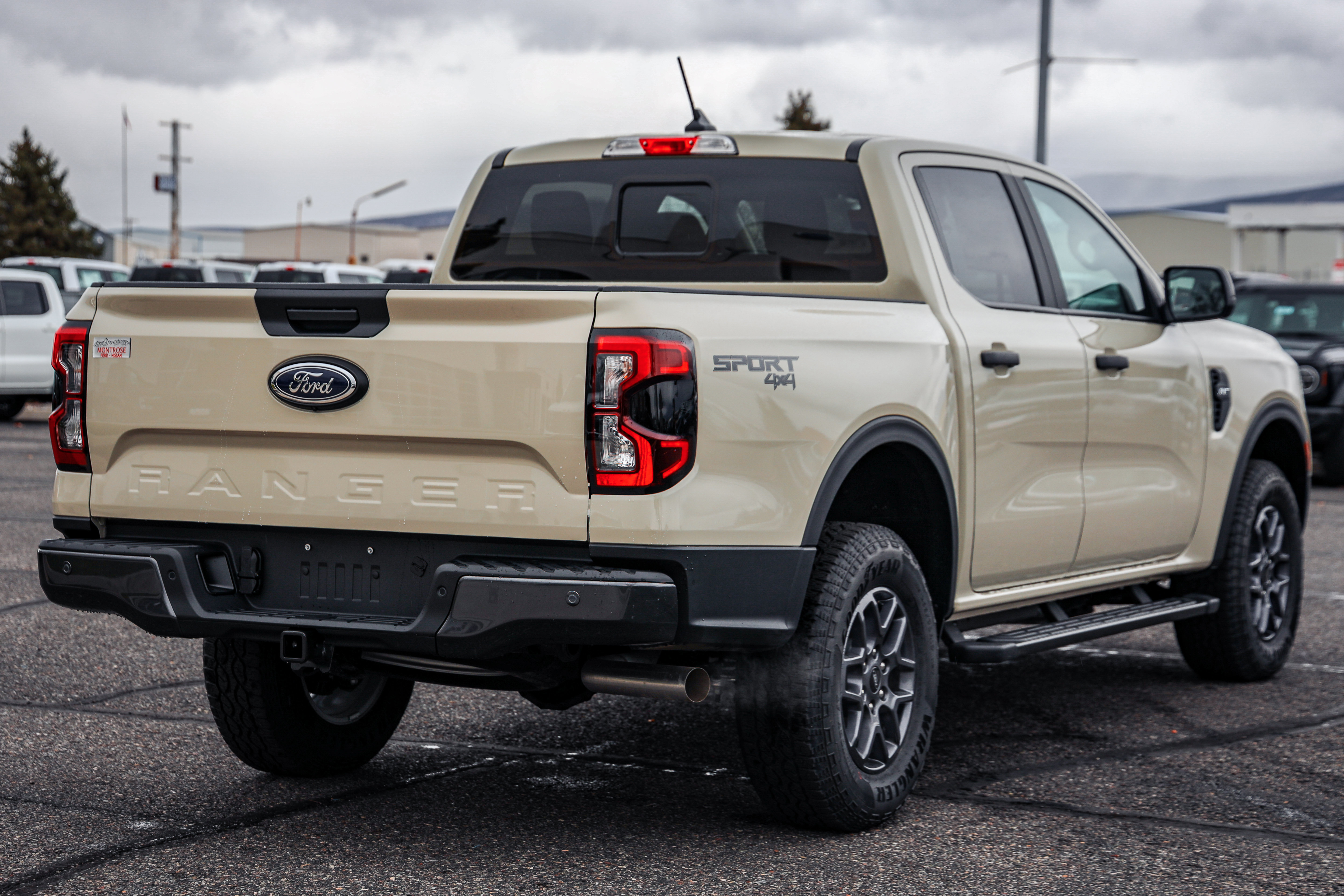 New 2026 Ford Ranger XLT w/ Equipment Group 301A High AWD/4WD image 4