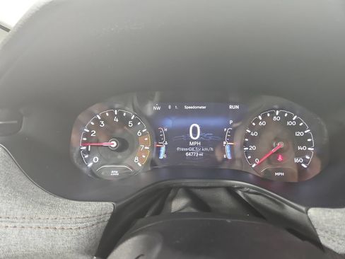 Used 2022 Jeep Compass Latitude w/ Mopar Graphics Package AWD/4WD image 16