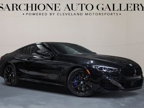 Used 2022 BMW M850i xDrive Coupe image 1