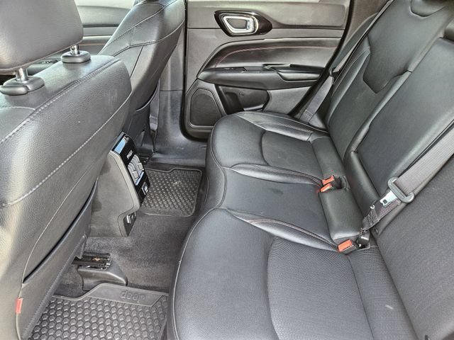 Used 2024 Jeep Compass Trailhawk AWD/4WD image 30